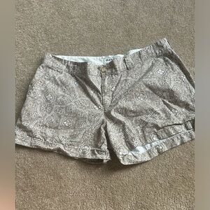 Old Navy Chino Shorts Women's 14 Tropical Floral Hawaiian Print Tan and White